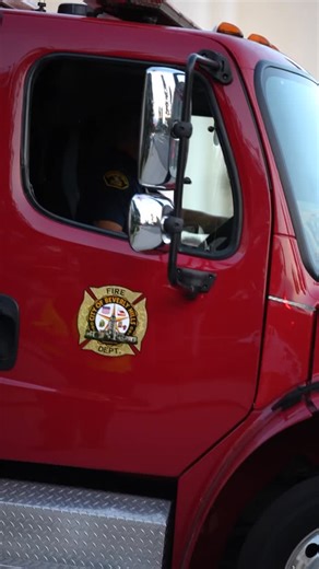 Earlier this morning, the BHFD and BHPD came together to honor the lives lost, the heroes who responded, and the families forever changed by 9/11. We remain united in remembrance and resilience. 🇺🇸🕊️ #NeverForget #911memorial #beverlyhills | Beverly Hills Police Department