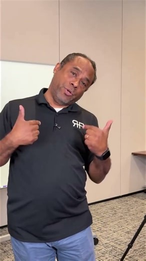 How to Handle Noise When Filming in Crowded Places