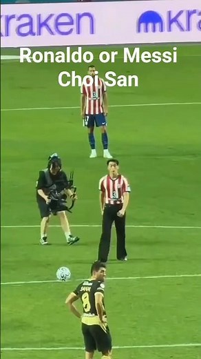 ATEEZ San Kicked Football & Did Viral BAD Dance!⚽#shorts#ATEEZ#AtleticoMadrid#shessobad #sanfootball