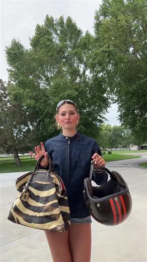 New thrift findsssss #fypシ゚viral #thrifted #cool #fashiontiktok #fy