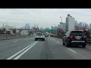 Driving into Downtown New York City northbound (COVID-19)