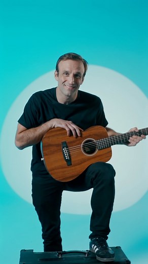 Dafy Moto on Instagram: "Notre pilote MotoGP préféré @johannzarco dévoile son premier album « Full Throttle » ! 🏍️🔥 Un mix unique de vitesse et de musique qui va vous faire vibrer. Disponible dès aujourd’hui sur vos plateformes préférées. 😍"