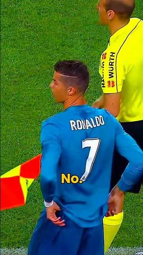 Why Ronaldo wears the number 7?😳#ronaldo #footballfacts #football