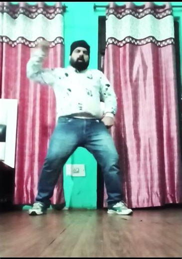 first class Hai kalank movie song enjoy dance video