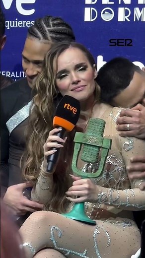 BENIDORM FEST 2025 | Melody rompe a llorar tras ganar el Benidorm Fest