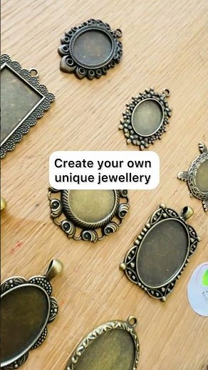 Make Your Own Bezels USING RESIN / How to Make Resin Jewellery #resinart #jewelry #resinjewellery