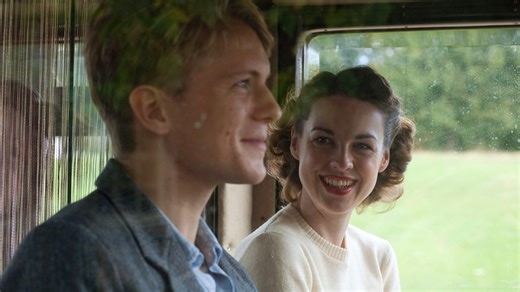 La serie británica de época con puntaje perfecto que no te podés perder en Prime Video