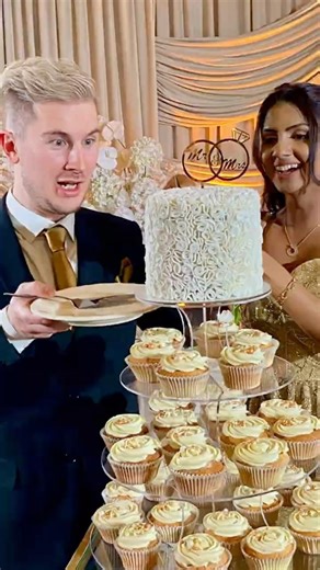 Behind every calm bride is a stressed sister 😌😝❤️ #sister #wedding #weddingplanningadvice