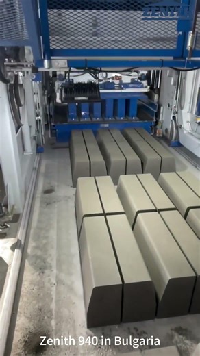 Zenith 940 Mobile Road Curbstone Making Machine in Bulgaria | #curbstone #blockmachine #automobile