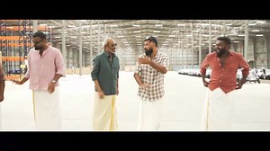 Onam Vibes with Coolie team! When THALAIVAR 😎 & team COOLIE ⌚ went The VETTAIYAN 🕶️ way for ONAM 🌸 #MANASILAAYO ft. team COOLIE ⌚ with the One & Only 🌟 #Vettaiyan 🕶️ @Rajinikanth #TJGnanavel @AnirudhOfficial #LokeshKanagaraj #GirishGangadharan @SonyMusicSouth #HappyOnam2024 #Onam | Lyca Productions