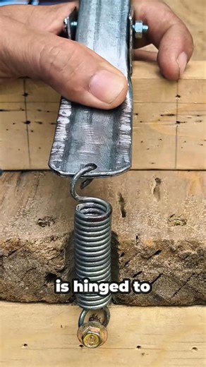 652K views · 2.8K reactions | DIY Power Tool Hack: Foot-Powered Cutoff Saw from an Angle Grinder #diy #grinder #fblifestyle | Reels ideas | Facebook