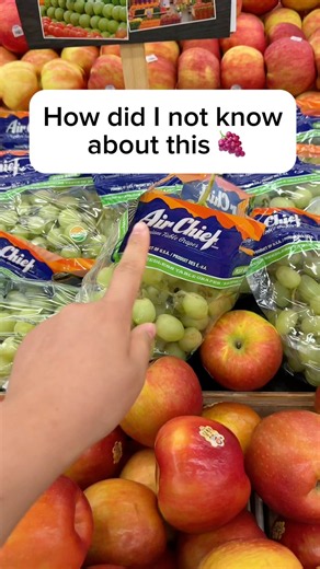 🍇 The trick for picking the BEST grapes every time!