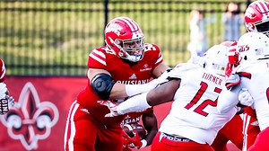 Ragin' Cajun offensive line is all about sticking together