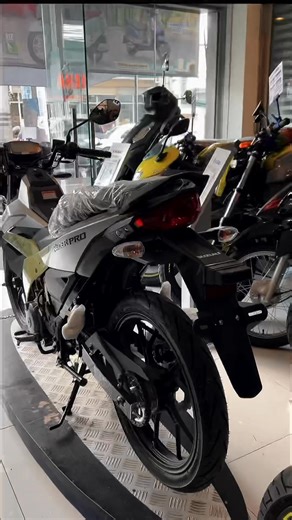 Why make things complicated? With the keyless feature of the Suzuki Raider PRO, just hop on, connect, and go. AVAILABLE FOR CASH AND INSTALLMENT Requirements 2 valid id Proof of income Proof of billing Sketch For CI FREEBIES 1 HALF FACE HELMET 1 SUZUKI JACKET 3 YRS REGISTRATION 3 YRS TPL INSURANCE 2 YRS WARRANTY 4 PMS COUPONS WE ARE LOCATED AT GULOD NOVALICHES QUEZON CITY #RideThePROgressiveEdge #SuzukiMotorsPH | SE Jasper Yu