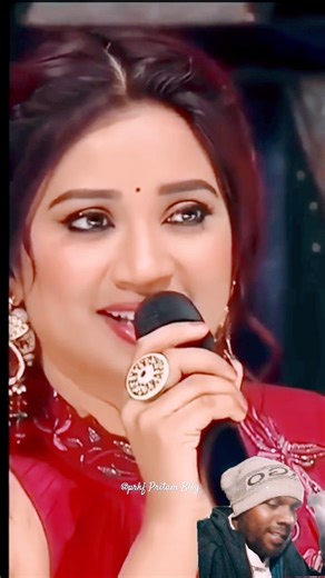 #jakhm Aisa tune lagaya Shreya Ghoshal live song