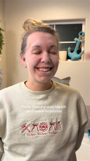 Every girl loves a little bathroom fun with her friends! Which friend is ready to shave your fuzz? 🔗 Dermaplaning Tool & Spray - Linked in Bio ♥️ Sweatshirt from Threaded Rose Friendship | Shenanigans | Self Care | Women Supporting Women | Fire Family | Friends | Funny | Peach Fuzz | Fire Family Support