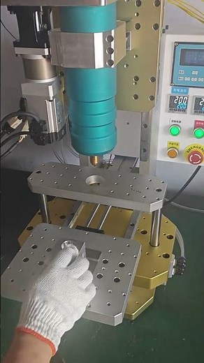 Desktop Low Pressure Injection Molding Machine - LP