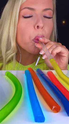 Naomi MacRae (Hunnibee ASMR) on Instagram: "Fully loaded rainbow cookie 🙌🏼🌈 . . . . . . . #asmr #asmrsounds #hunnibeeasmr #satisfying #satisfyingvideo #eating #eatingasmr #trending #foryou #foryoupage #shorts #reels #viral #explorepage #hunnibee"