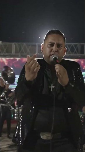 Banda Caña Verde - Popurrí Sangre de Indio (En Vivo)