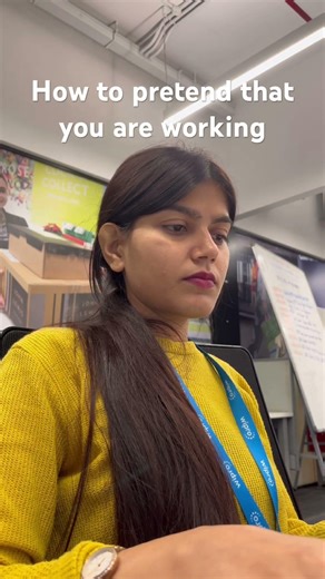 How to pretend that you are working #bollywood #movie #song #trending
