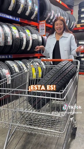 Encontrar las llantas perfectas para tu carro puede ser difícil, pero en Alkosto tenemos la solución 🚗😎 #carros #autos #Alkosto #llantas #viralpost