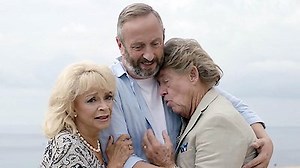 Watch The Madame Blanc Mysteries Season 4 Episode 2 - Beach Club