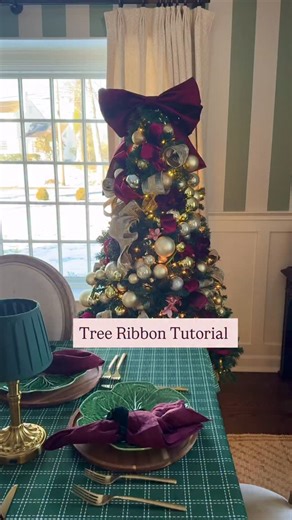 🎄Comment “TREE” for everything I used here on our dining room tree. I have an embarrassing amount of holiday ribbon, I use it on my trees, wreaths, and for wrapping gifts and I’ll send my favorites your way. | Kat Can Cook