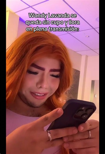Wondy Lavanda llora por falta de crédito en su tarjeta