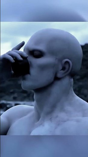 Strange Alien Skull Became Dangerous #youtubeshorts #movieexplainedinhindi #movierecap