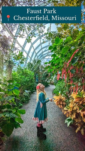 ⬇️ Read for tips to visit this park!⬇️ ⠀ Faust Park is another great St. Louis County Park with so much to see and do! Explore over 200 acres of natural beauty and attractions in the heart of Chesterfield, Missouri. ⠀ 👉 Check out all these fun activities: ⠀ 🛝 Play at the fun and large playground with slides, rock wall, bouncing dinos, and more! The ground cover is a nice rubber surface. ⠀ 🦋 Visit the @butterflyhousestl to see over 60 species of butterflies in the conservatory. (Open Tues-Sun 