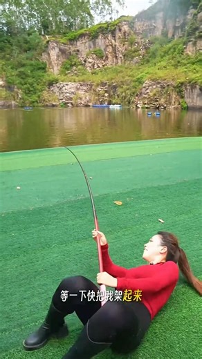 How To Catch Fish With A Fishing Rod 🎣🎣 #fishingtutorial #fishingreel #fishingline #fishingtools