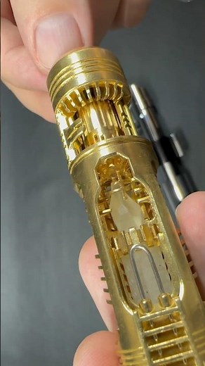 ​‪@KRSabers‬ - ELF Sabers AS2 / Anakin Ep2 - New Master Chassis prototype teaser