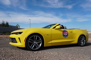 Enggak Perlu Cuci, Cukup Semprotkan Turtle Wax ICE® Spray Detailer Untuk Membersihkan Kotoran di Mobil  - Advetorial