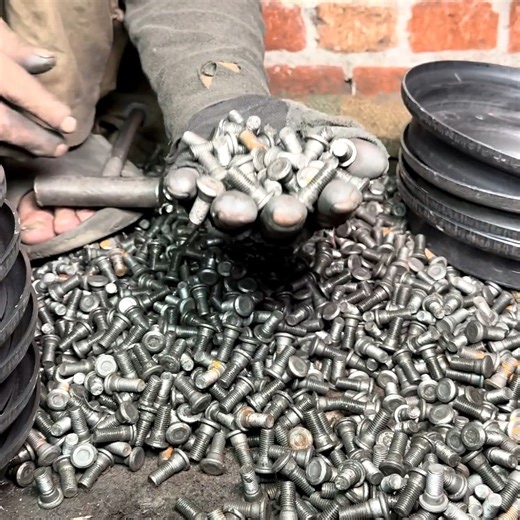 The Hidden Process Behind Car Wheel Rim Manufacturing | Asian Talent