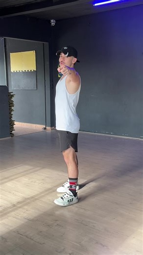 Anitta's Captivating Rehearsal Behind the Scenes