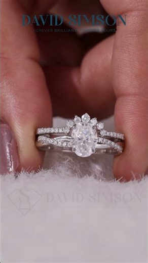 Oval Engagement Ring & Wedding Band | Perfect Pairing for Timeless Elegance 💍✨