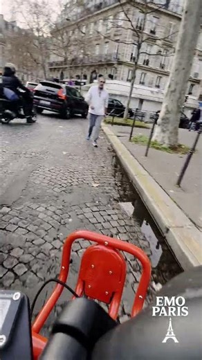 Emo Paris: Cursive "From the Hips"