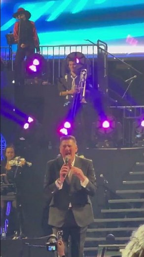 Gold (live) - Tony Hadley - Veltins Arena Schalke 23.3.2024