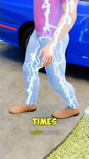 If a Power Line Hits Your Car, Don’t Do This 😱