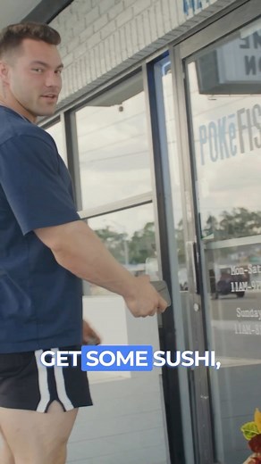 @austin_espy_ Full Day of Eating during the Off Season 💪 any poke fans out there? 🙋‍♂️🍣 | Muscle & Strength