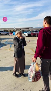 124K views · 450 reactions | Supermarket surprise kindness | Tips & Tricks | Facebook