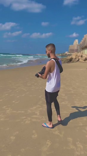 Beach Photography: Capturing Ocean Waves and Surfing