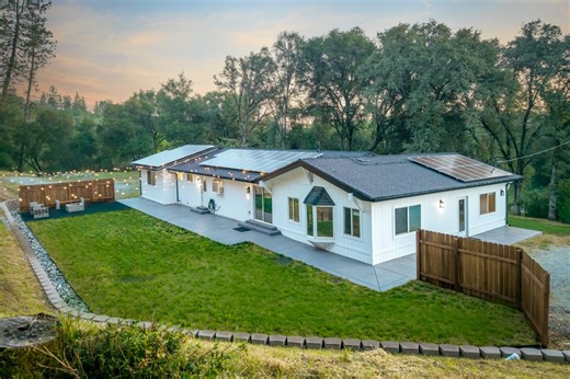 11196 Pleasant Valley Rd, Penn Valley, CA 95946 - MLS 226061236 - Coldwell Banker