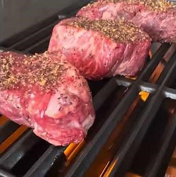 Weber Natural Gas Grill - Filet Mignon!