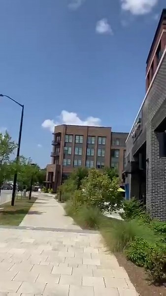 Neighborhood Tour in Charlotte, NC - LoSo!