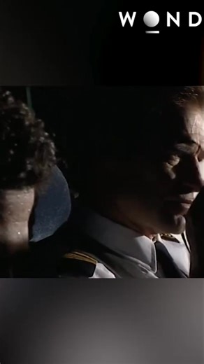 357K views · 2.3K reactions | The crew works to decrease both altitude and speed as they prepare to land. They extend the slats to help slow the plane down, ensuring they're locked in place for the final approach. Have you ever experienced a challenging landing? #aviation #landing #aircraft #flying #pilot | The Wonder Channel | Facebook