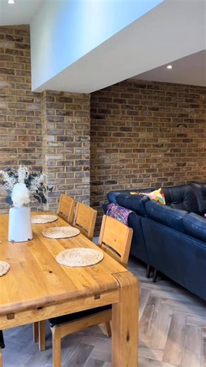 #HomeTransformation #interiordesign #homedesign #featurewall #homedecor #brickslips #kitchen #livingthedream #housedesign | Bespoke Brickwork