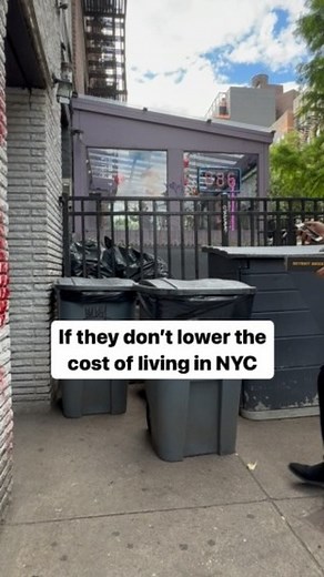 1.7K views · 27 reactions | Tip your delivery person @alexander.fcp #food #delivery #grubhub #seamless #pizza #ubereats #skit #comedy #fake #fun #funny #nyc #newyork #expensive | Dominic Leonelli | Facebook