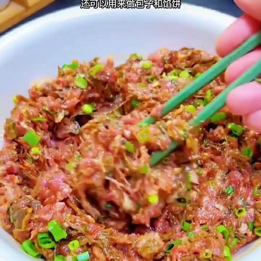 A new way to make egg rolls.春卷的新做法，好多朋友觉得面食难，是因为没有发现这样简单的做法。