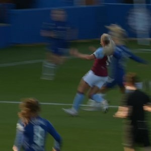 The movement. The instinct. The finishing. 🤤👏 We saw the very best of Sam Kerr in this 3-2 win over West Ham. 💥 | Chelsea Football Club Women